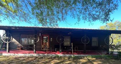 Cabin House - Home Away from Home!!
