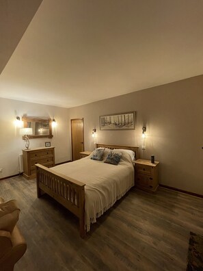 1 bedroom, WiFi, bed sheets - Cozy stable conversion in a lovely area surrounded by beautiful walks! (Wem)