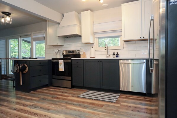 Microwave, oven, stovetop, dishwasher