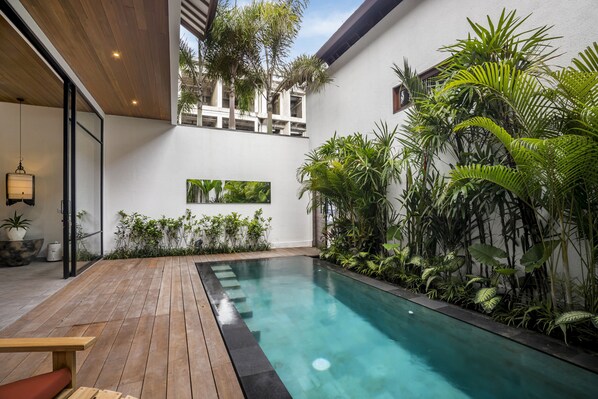 Piscine extérieure