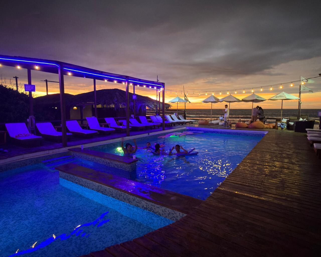 Photo - The Point Mancora - Beach Party Hostel