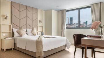 Blendingsgardiner, strykejern/-brett, wi-fi (inkludert) og sengetøy