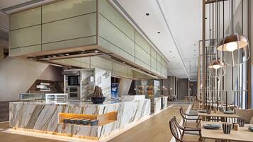 Daily local cuisine breakfast for a fee