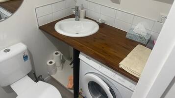 Towels, toilet paper