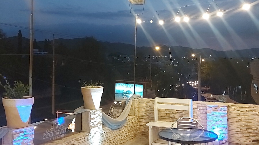 Hosteria Villa del Lago