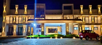 Vaga Nakshathra Suites