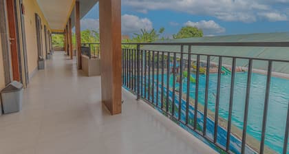 Srinadi Waterpark Villa