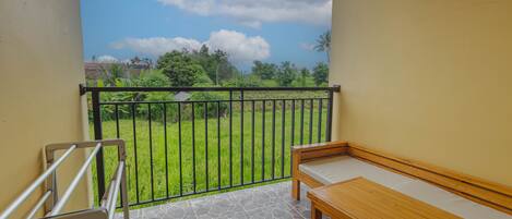 Kahden hengen deluxe-huone | Parveke