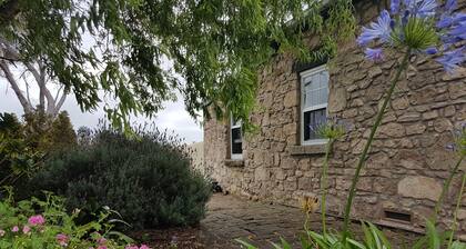 1850's Goldie's Cottage Port Fairy