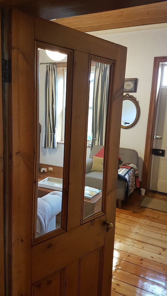 1850's Goldie's Cottage Port Fairy - Port Fairy