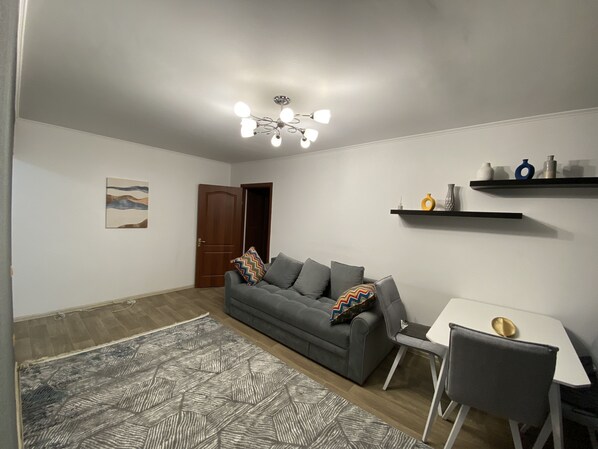Living area - Fresh 2 bedroom rental unit at the city center (Almaty)