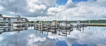Ocean Springs Condo in Waterfront Resort!