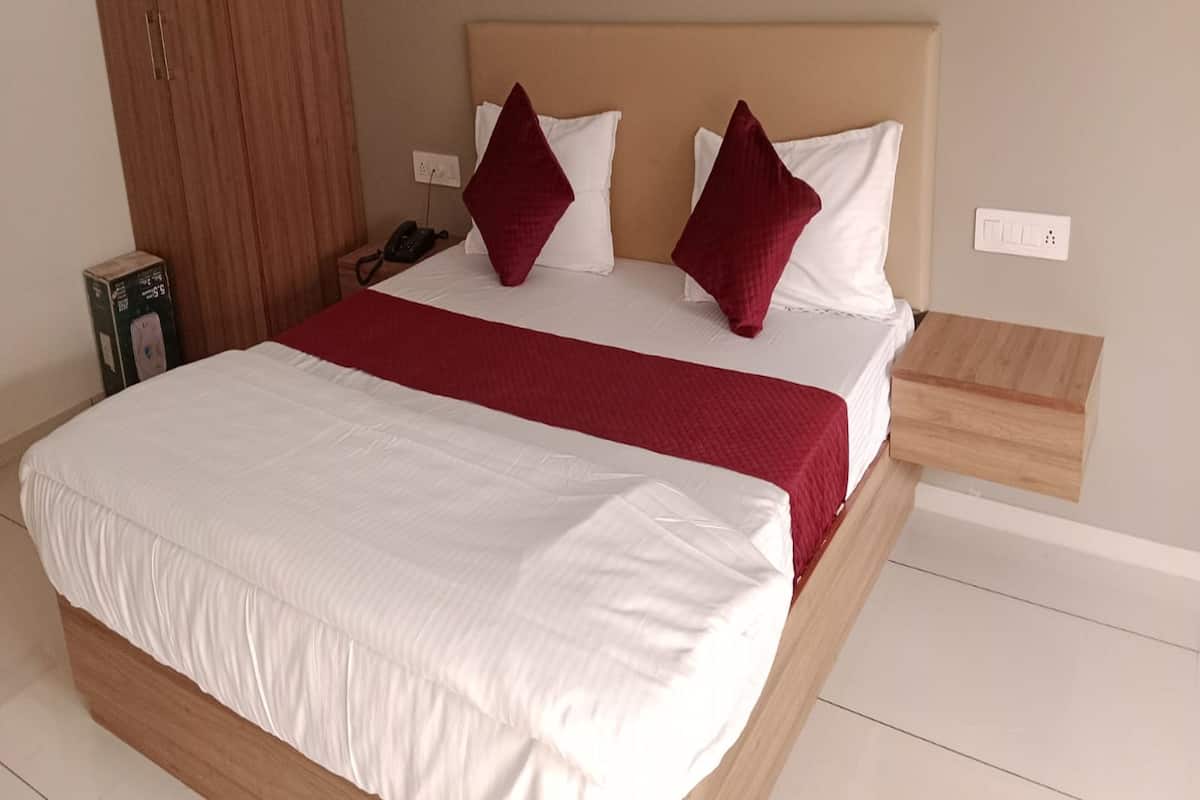 ห้องดีลักซ์ดับเบิล | โต๊ะทำงาน, Wi-Fi ฟรี