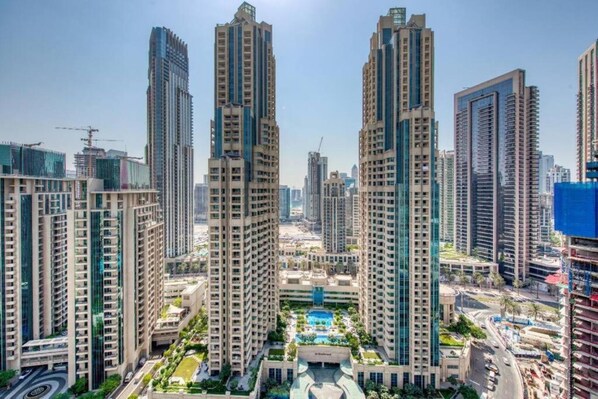 Exterior - Bellavista-Dazzling High Floor-2BR-29 BLVD-Burj Khalifa & Fountain View BV 04-37 (Dubai)