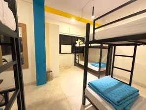 Premium bedding, iron/ironing board, free WiFi, bed sheets
