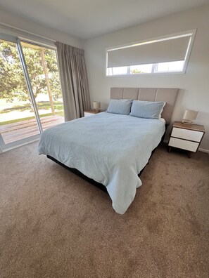 3 soverom, wi-fi (inkludert) og sengetøy