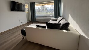 Living area - Frisch Renovierte Ferienwohnung (Oberstaufen)