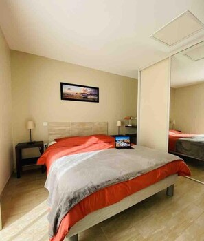 3 bedrooms, iron/ironing board, travel cot, WiFi
