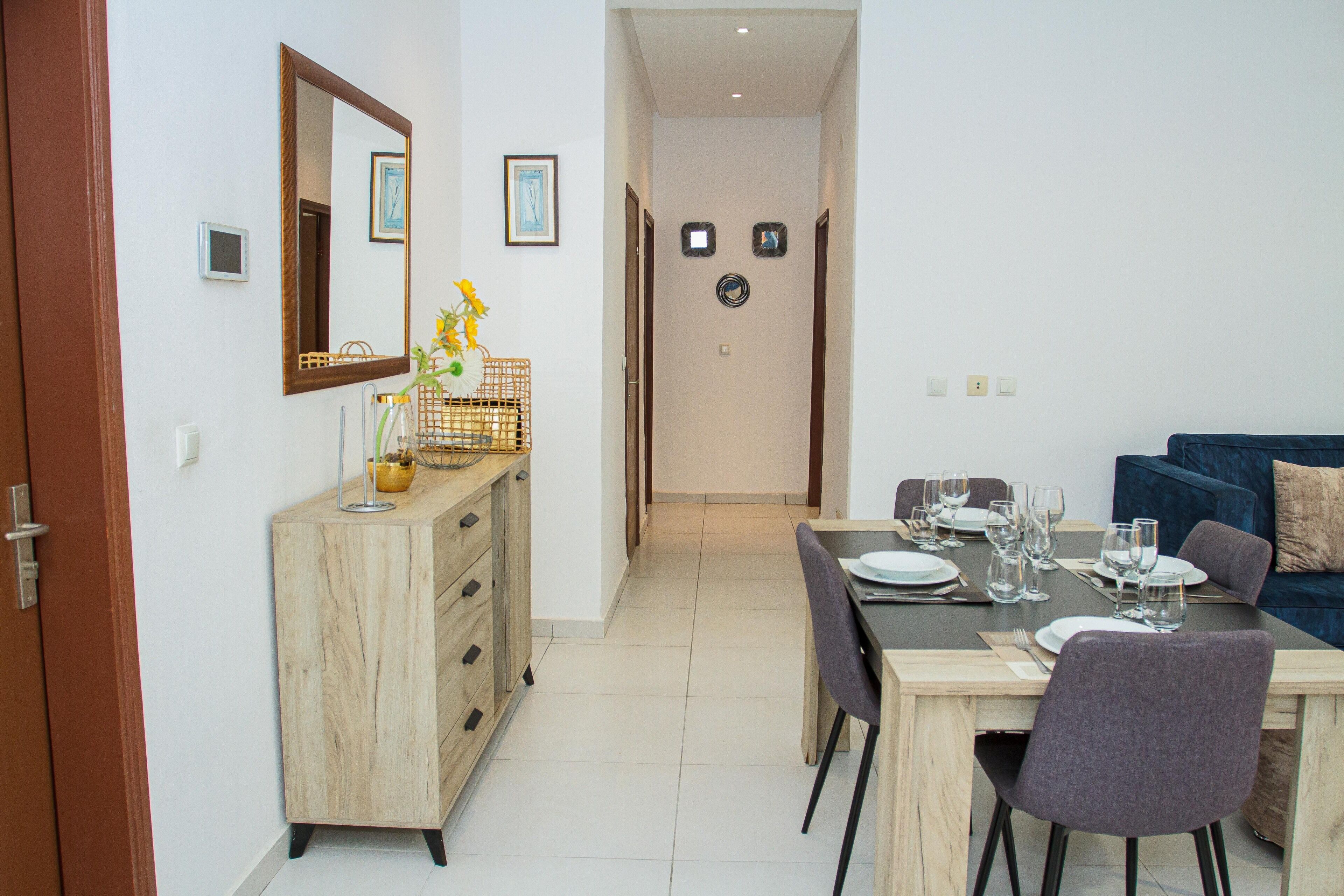 Standard Apartment | In-room dining