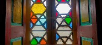 Boutique Homestay With Art Center in Courtyard House