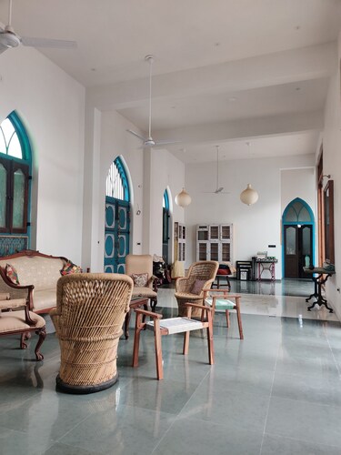 Aangan Boutique Homestay With Art Center in Courtyard House