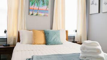 2 bedrooms, desk, iron/ironing board, free WiFi