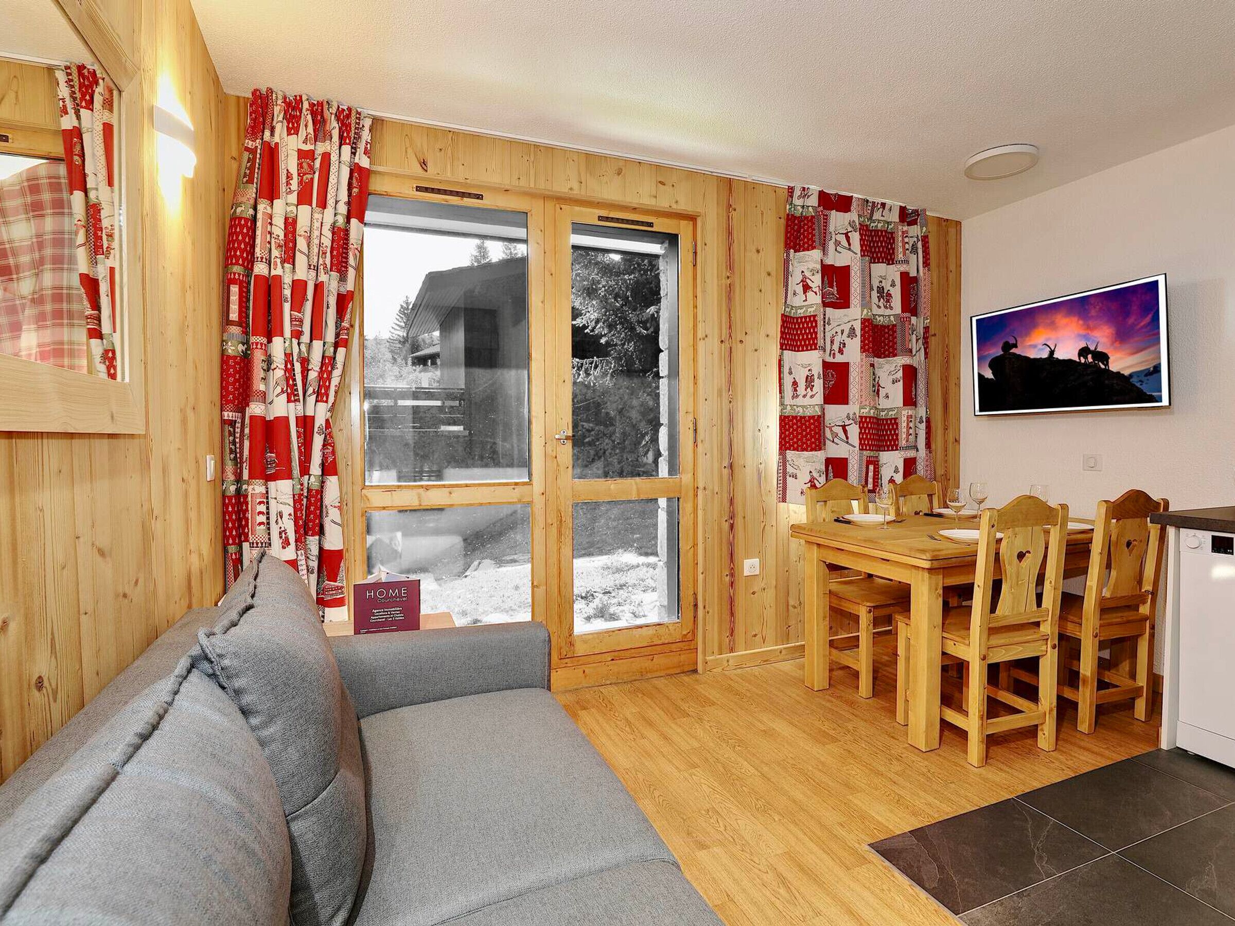 Renovated Family Apartment In Courchevel Near Slopes - Courchevel
