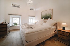 2 chambres, lit parapluie, Wi-Fi gratuit, draps fournis