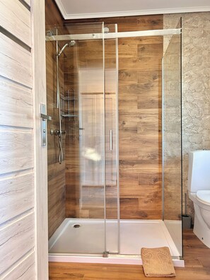Superior-Doppel- oder -Zweibettzimmer | Hochwertige Bettwaren, Bettwäsche