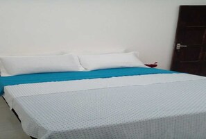 3 camere, Wi-Fi, lenzuola