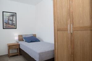 2 Schlafzimmer, Bügeleisen/Bügelbrett, WLAN