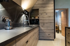 Fridge, microwave, oven, stovetop - Gite Madeleine - Len (Gœrsdorf)