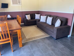 Fireplace - Manyat Peak cottages, Kestrel adults only spa retreat (Porongurup)