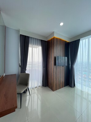 Suite – deluxe | Skrivebord, skrivebord for bærbar PC og wi-fi (inkludert)