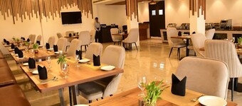 Comfort Inn pratapvasini