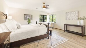 Unclassified image, 2 of 140, button - Honey Run K/Suite: Pool-HotTub-Private Lake Escape (Chico)