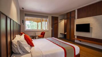 Rom – executive | Skrivebord for bærbar PC og wi-fi (inkludert)