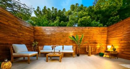 NEW house 2-bedrooms, 2-bathrooms, 3 terraces / view on OB beach + St. Barth