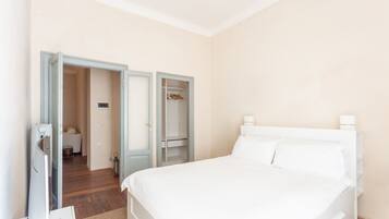 2 soverom, strykejern/-brett, wi-fi og sengetøy