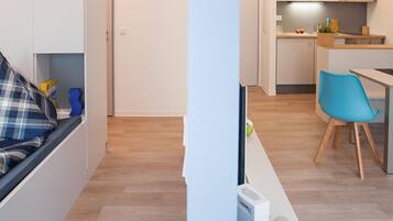 Business Studio | 1 bedroom, individually decorated, individually furnished, desk