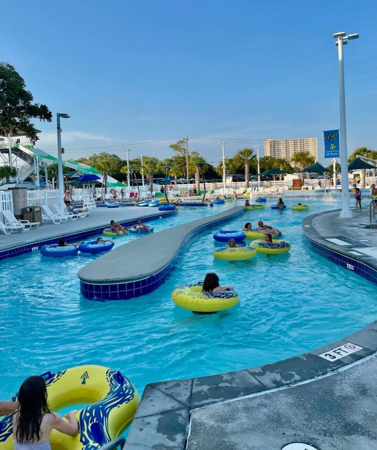 室内游泳池，室外游泳池