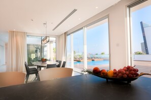Room - Coral Seaview Villa  (Ayia Napa)