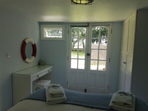 1 Schlafzimmer, Schreibtisch, Bügeleisen/Bügelbrett, kostenloses WLAN