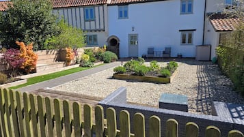 Cottage | Terrace/patio