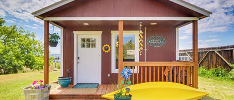 House (1 Bedroom) | Front of property