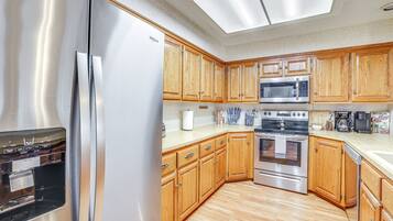 Microwave, oven, stovetop, dishwasher