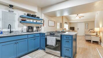 Mökki (4 Bedrooms) | Sisätilat