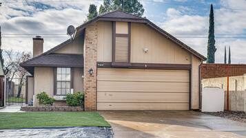 Rumah (2 Bedrooms) | Interior