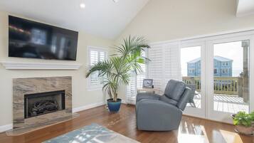 House, 4 Bedrooms | Interior