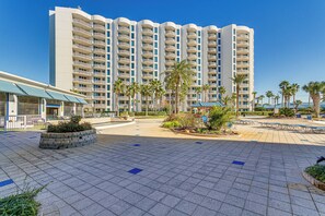 Interior - Palms of Destin Resort Condo: Beaches, Golf & More (Destin)